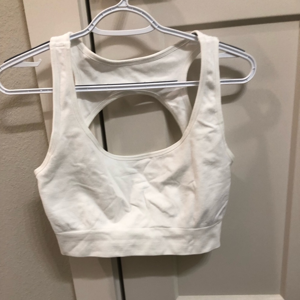 Nvgtn open back sports bra